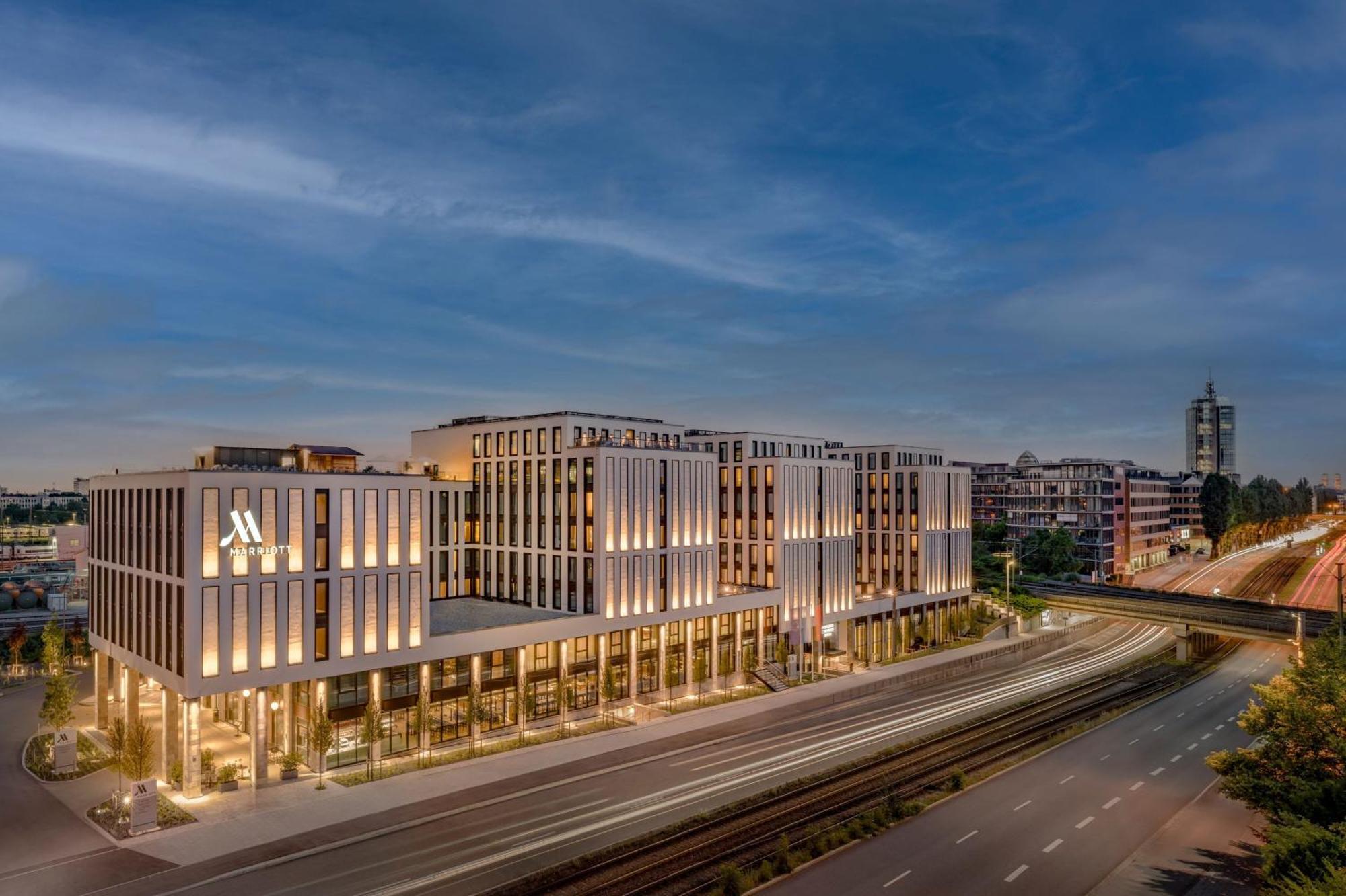 Munich Marriott Hotel City West Екстер'єр фото